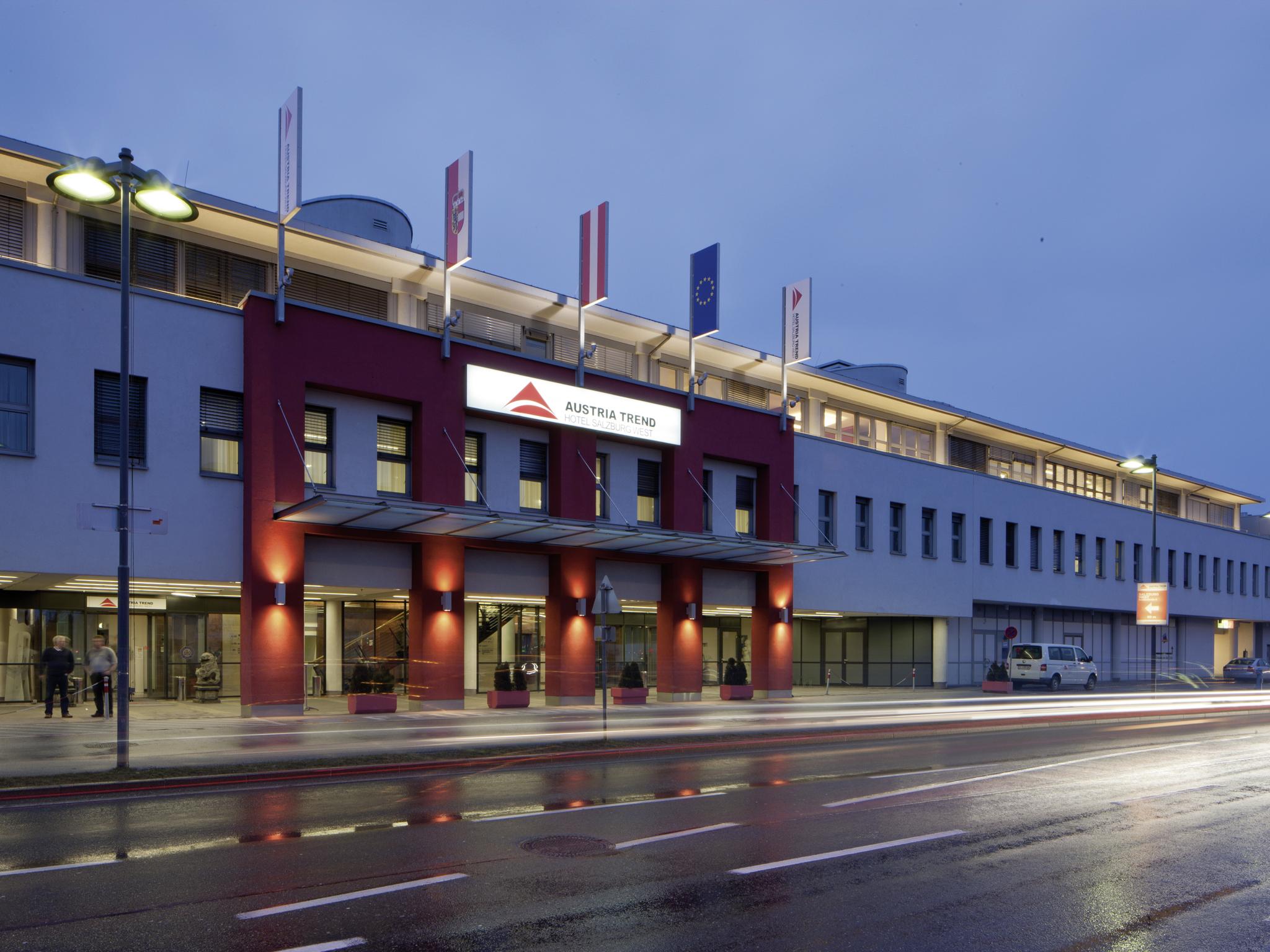 Austria Trend Hotel Salzburg West Himmelreich Exterior photo